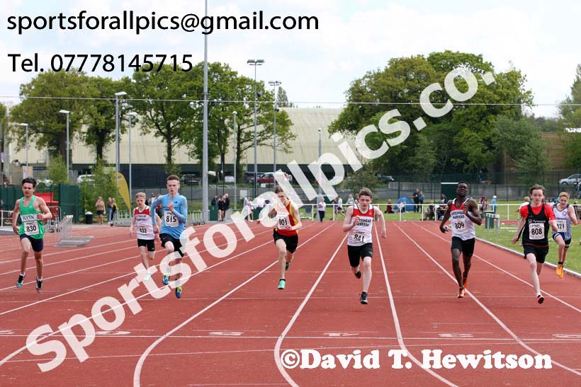 Boys under-15s 200 metres, 2019 North Eastern Track and Field Champs., Middlesbrough. Photo:  David T. Hewitson/Sports for All Pics